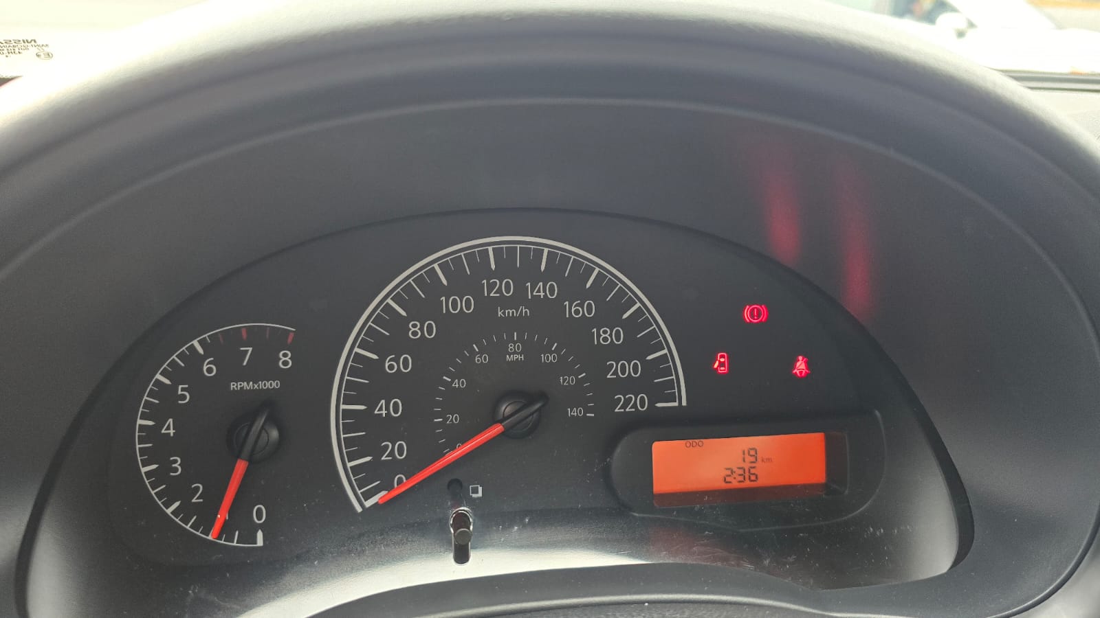 2025 Nissan V-DRIVE 4 PUERTAS TM AC AUDIO