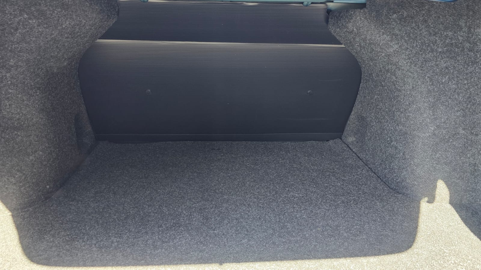 2025 Nissan V-DRIVE 4 PUERTAS TM AC AUDIO