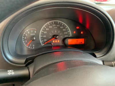 2025 Nissan V-DRIVE 4 PUERTAS TM AC AUDIO