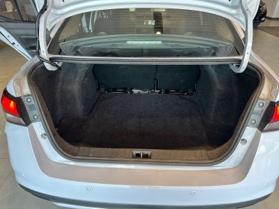 2024 Nissan VERSA 4P SR L41.6 AUT