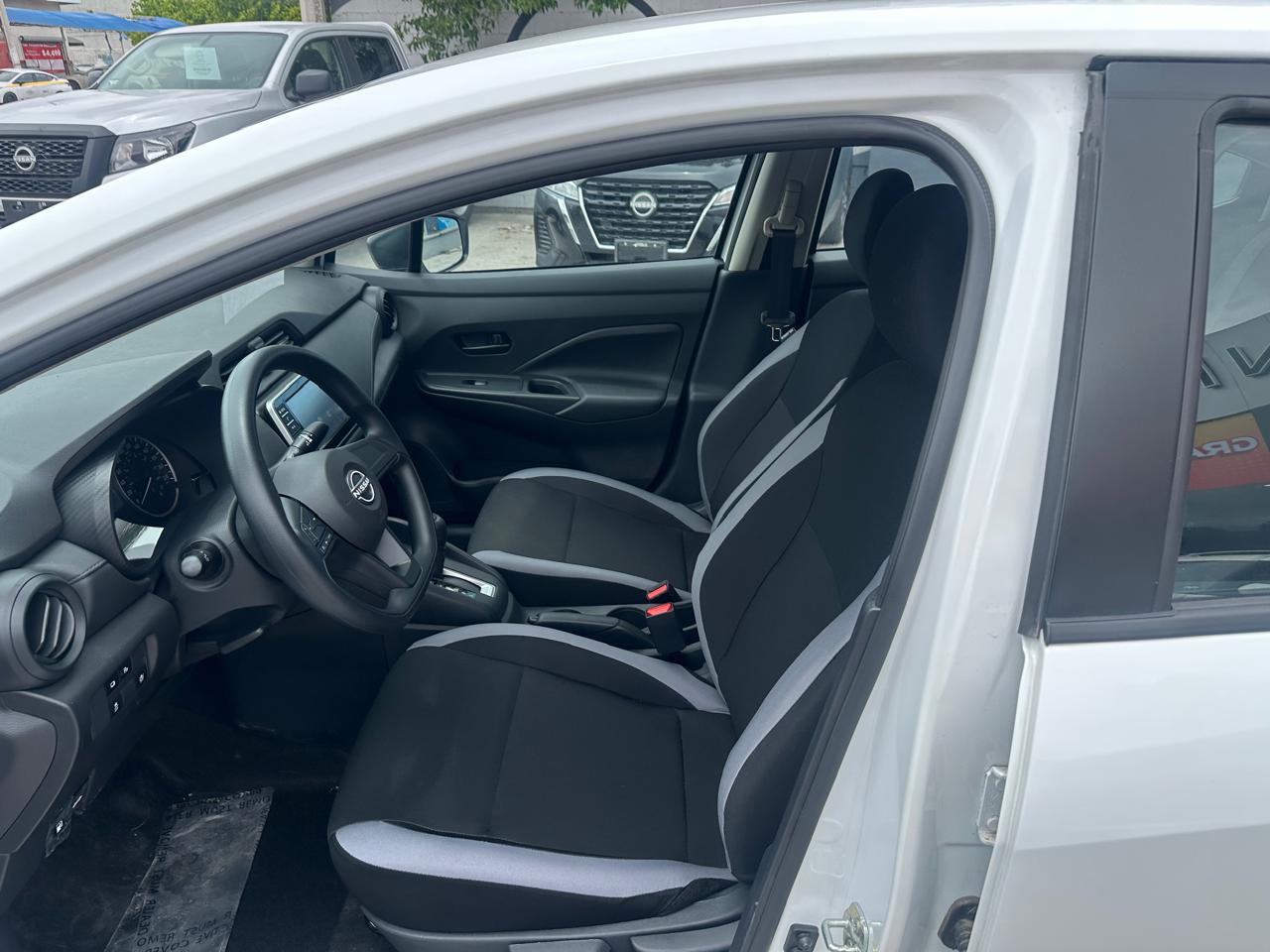2025 Nissan VERSA 4P SENSE L41.6 AUT