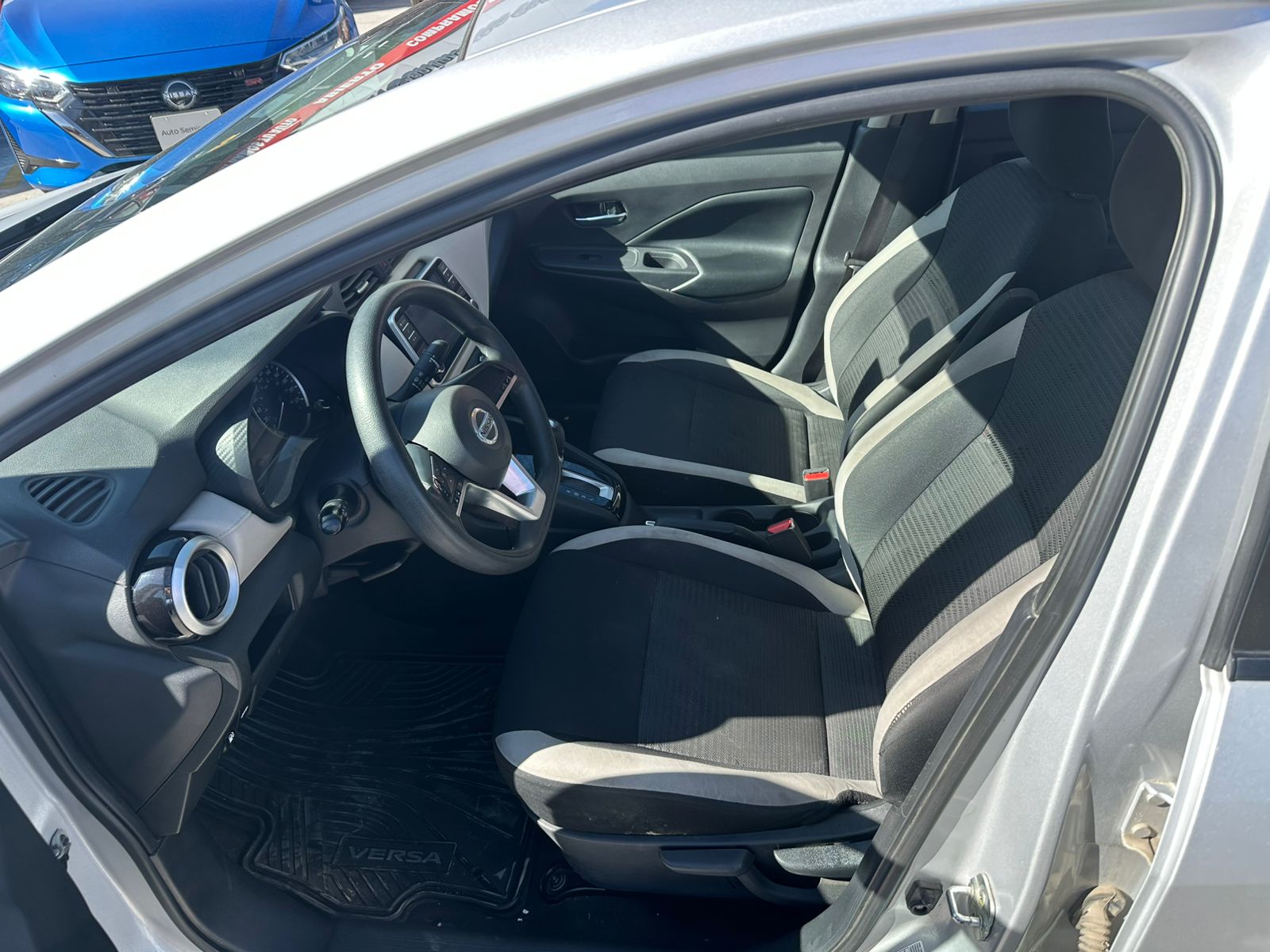 2020 Nissan VERSA 4 PTS ADVANCE TA AAC VE F NIEBLA RA-16