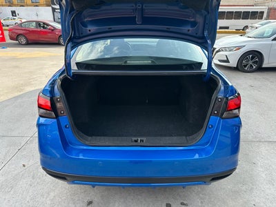 2025 Nissan VERSA 4P SR L41.6 AUT