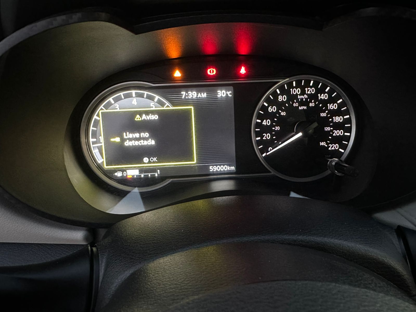 2022 Nissan VERSA 4 PTS ADVANCE TM5 AAC VE F NIEBLA RA-16