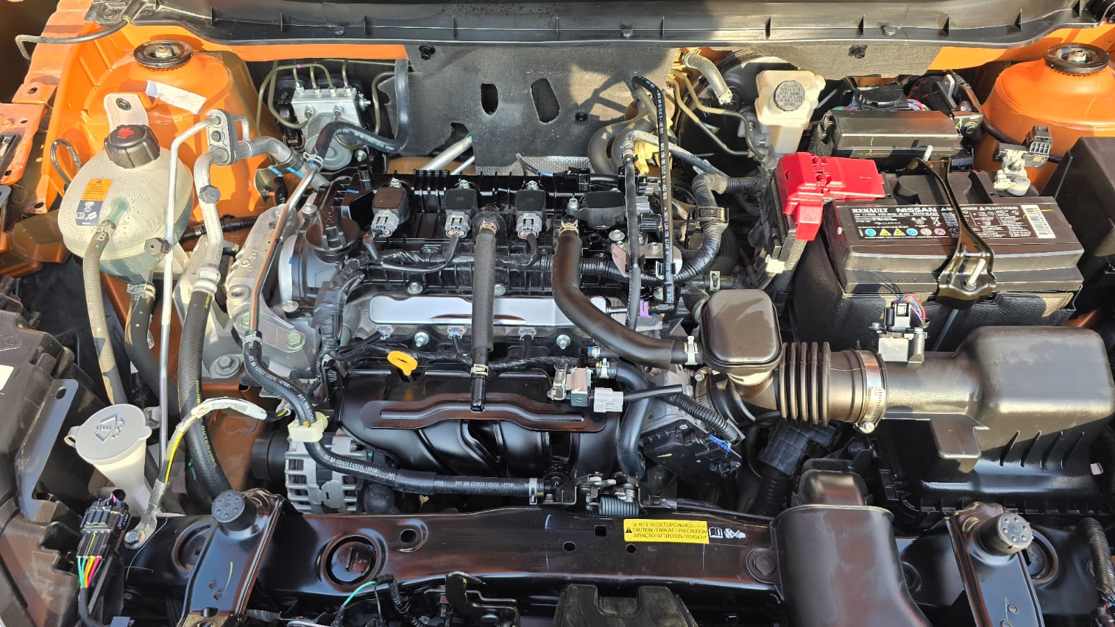 2024 Nissan KICKS 5P PLATINUM L41.6 AUT